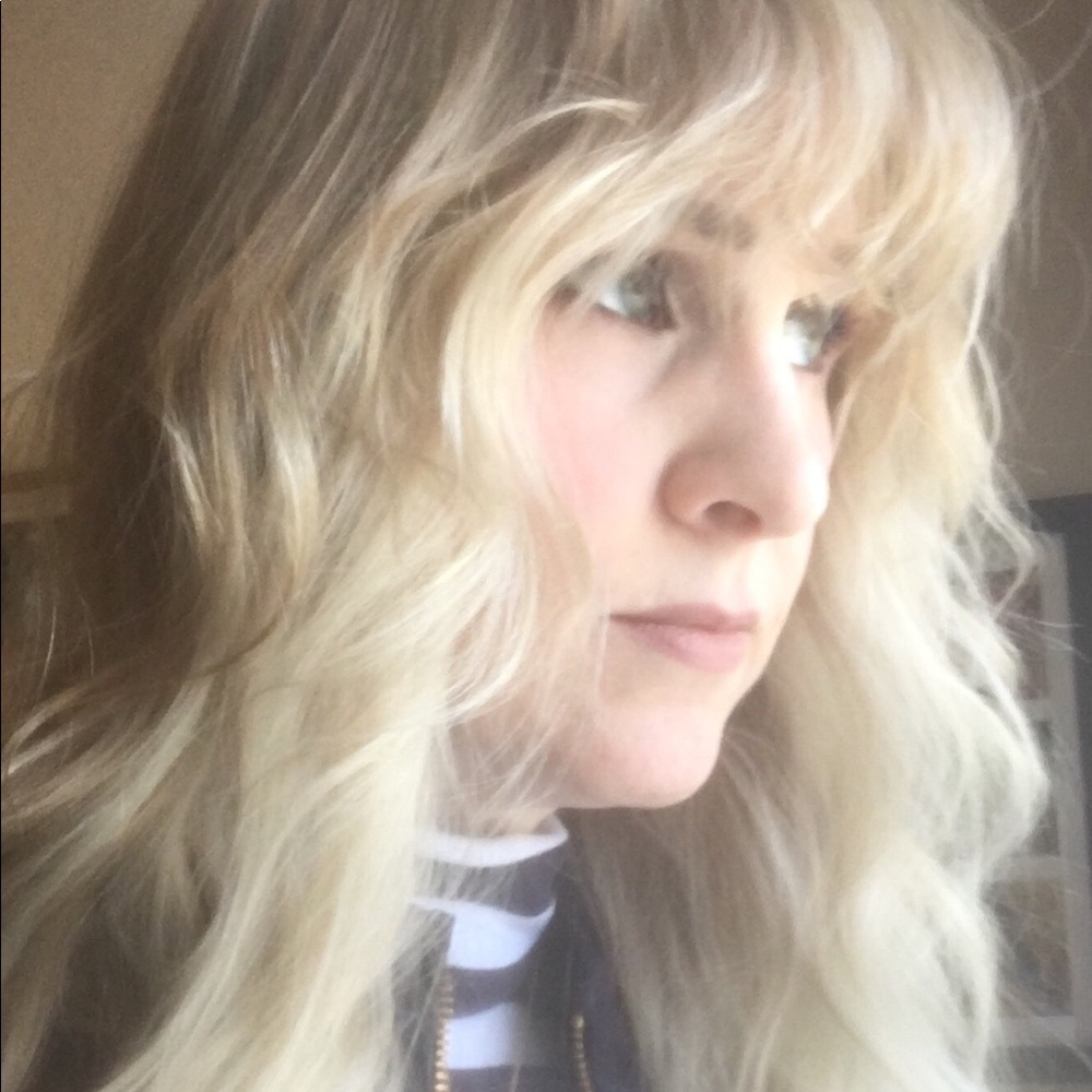 Meet your Posher, Amy